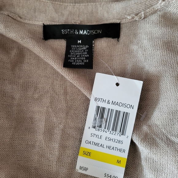 NEW 89th & Madison Cardigan Size medium - Picture 4 of 5